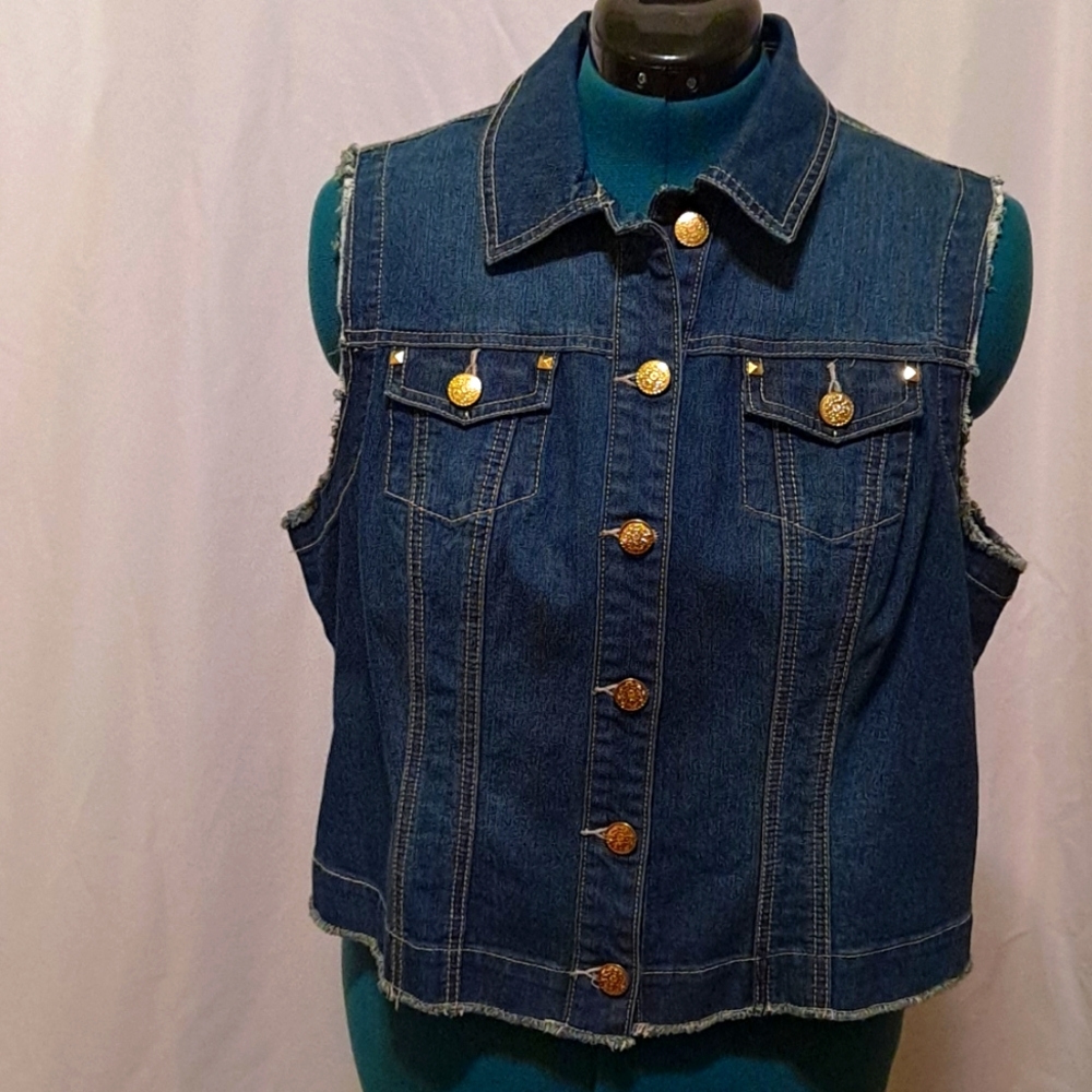 Sleeves less denim  jacket